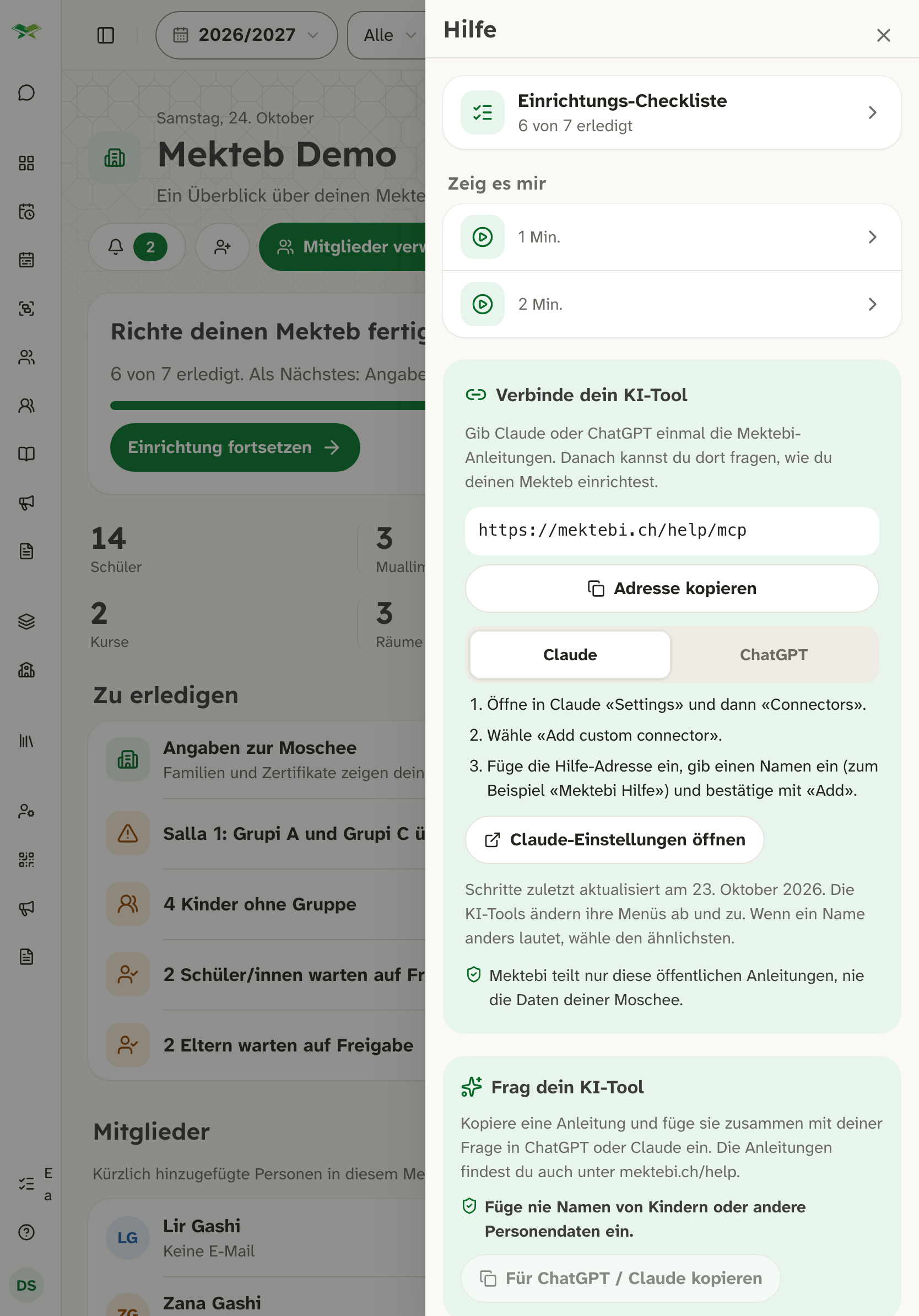 Hilfe-Karte «Dein KI-Tool verbinden» mit Hilfe-Adresse, Kopieren-Schaltfläche und Schritten für Claude.