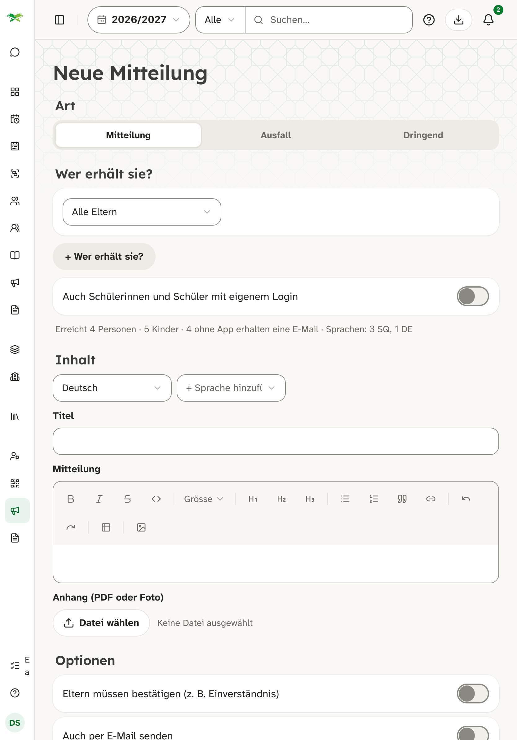 Formular «Neue Mitteilung» mit Art, Empfänger (Alle Eltern), Titel, Texteditor und Optionen.