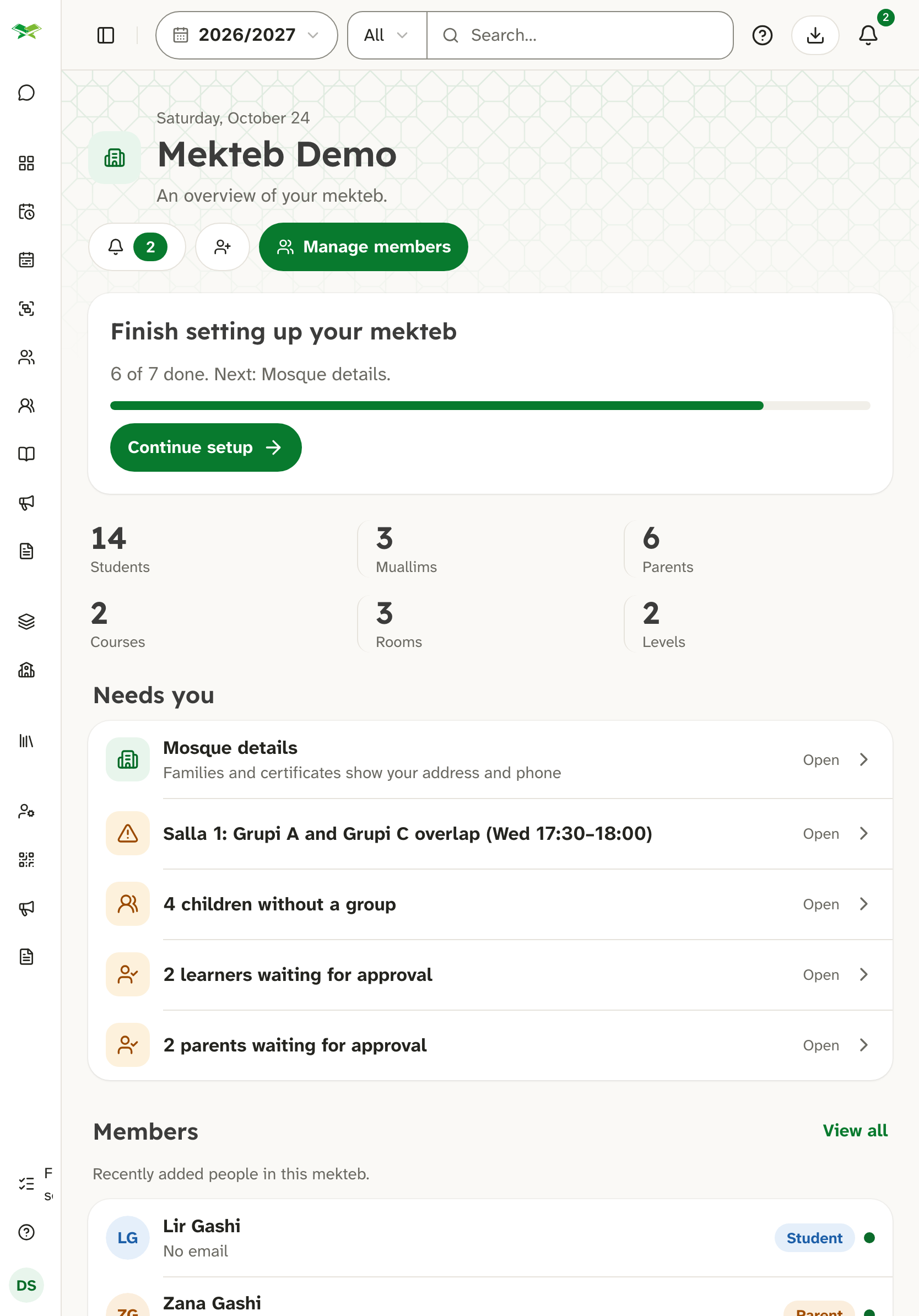 Mekteb Demo overview with setup progress, counts of students and muallims, and a list of open tasks.
