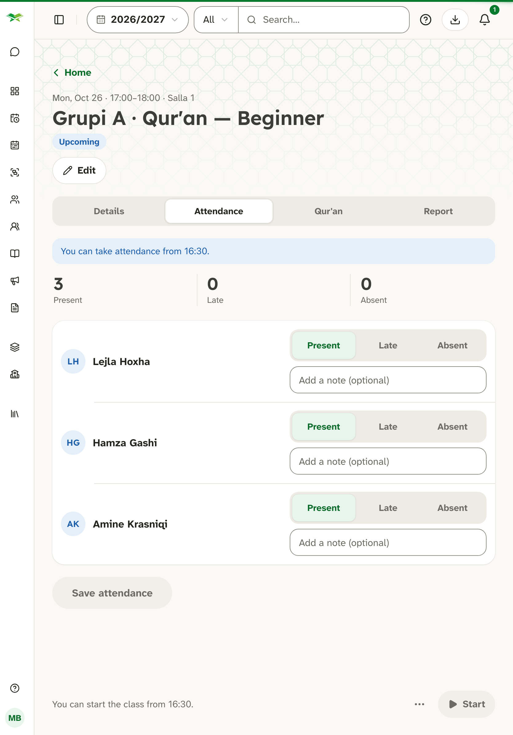 Attendance tab of class Grupi A, Qur'an — Beginner: three students, each with Present, Late and Absent buttons.