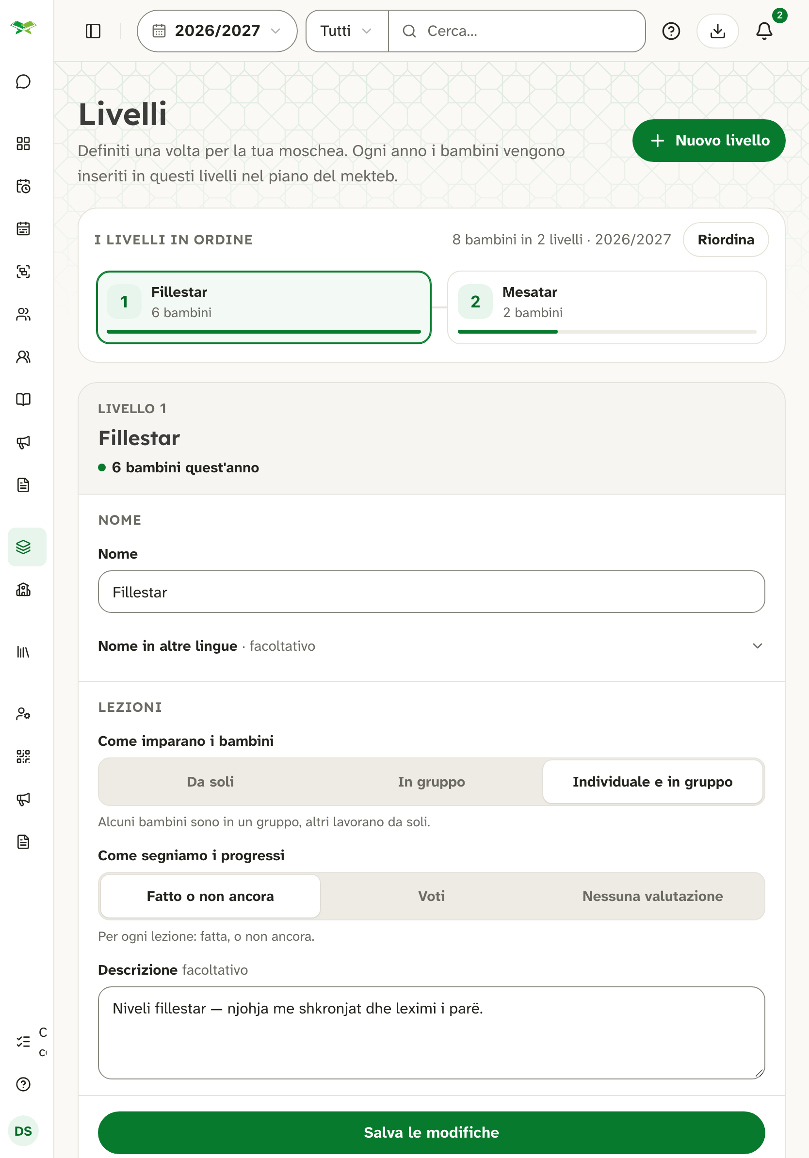Pagina «Livelli» con due livelli, Fillestar e Mesatar, ciascuno con modalità e numero di bambini.