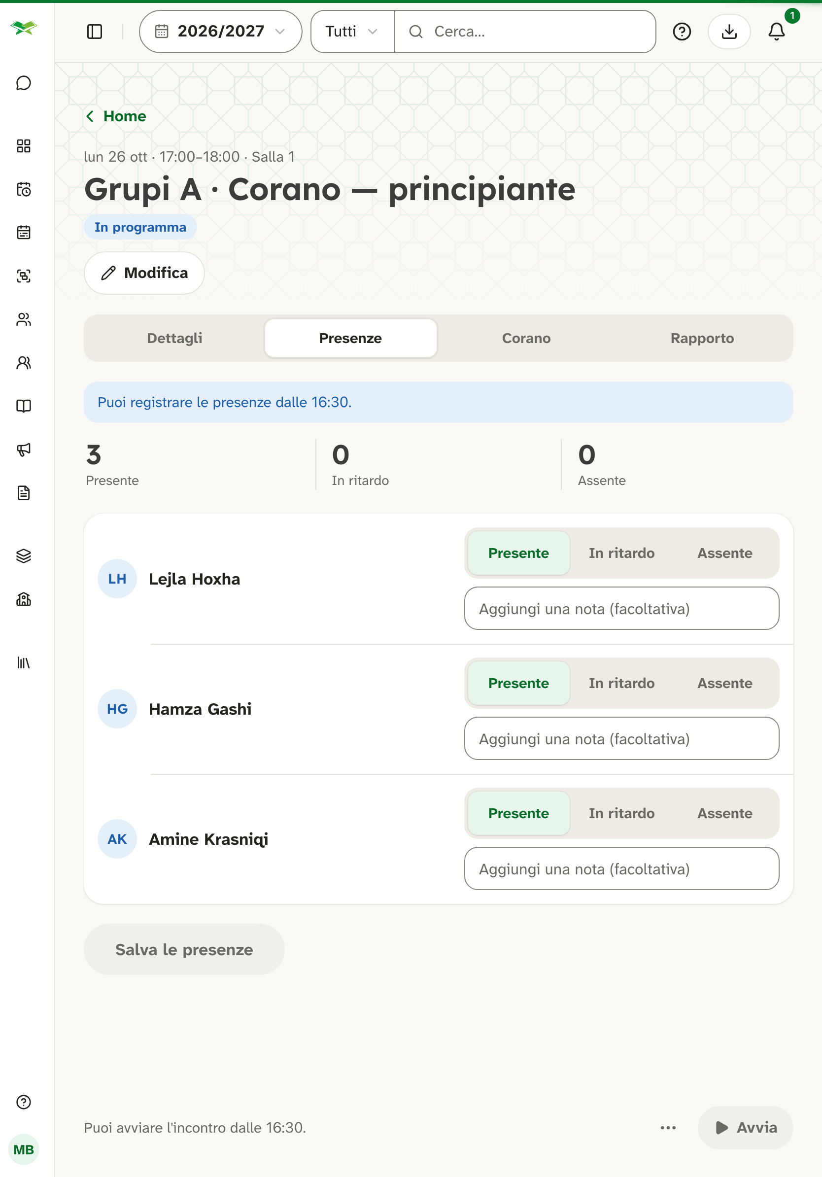 Scheda «Presenze» di Grupi A, Corano — principiante: tre allievi, con Presente, In ritardo e Assente.